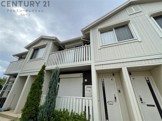 建物外観　敷地内に駐車場があります！