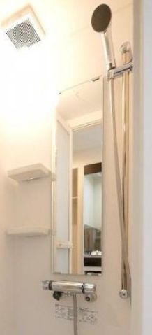 バス・シャワールーム　洗面