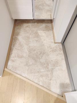 玄関　玄関（イメージ）