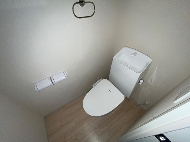 トイレ　シャワー付トイレ