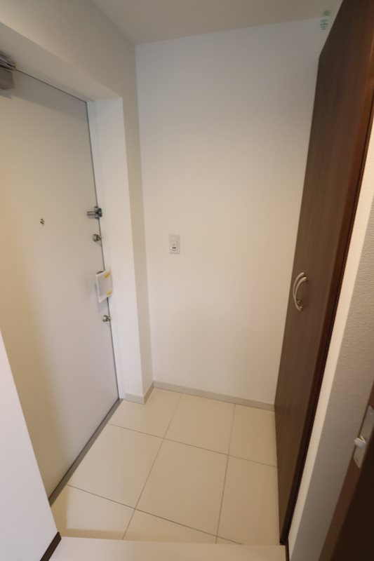 玄関　ゆったりとした玄関です