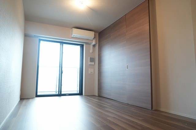 居室・リビング　居室※別部屋参考写真