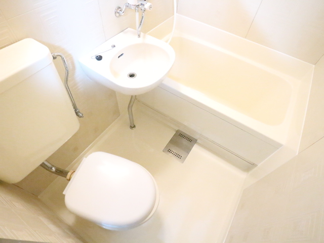 バス・シャワールーム