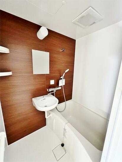 バス・シャワールーム　他の部屋