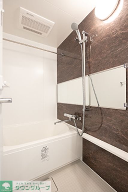 バス・シャワールーム　※写真は同タイプ住戸です。