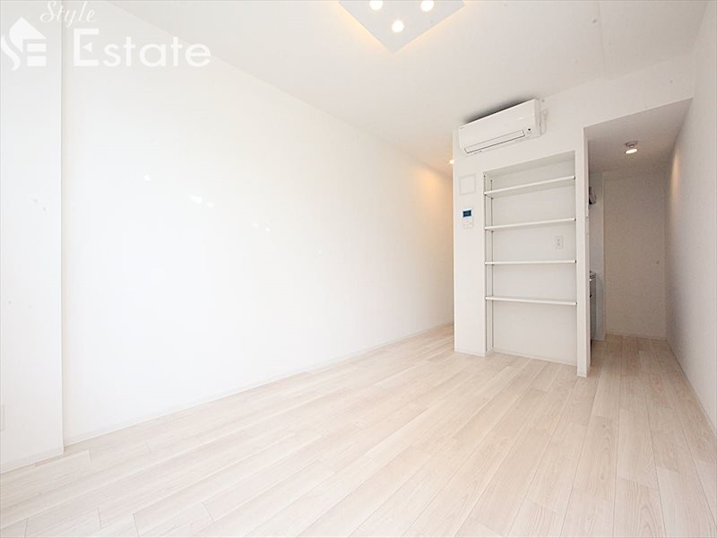 居室・リビング　内装