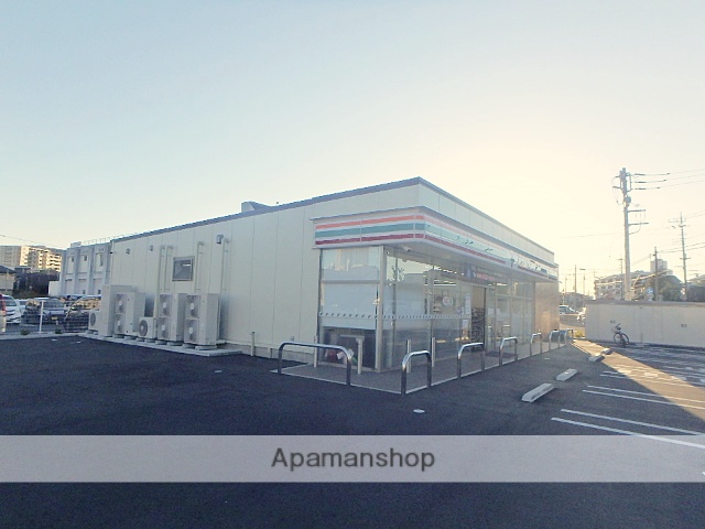 コンビニ　セブンイレブン（コンビニ）まで391m