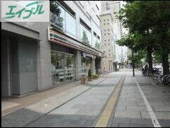 コンビニ　セブンイレブン岡山柳1丁目店（コンビニ）まで287m