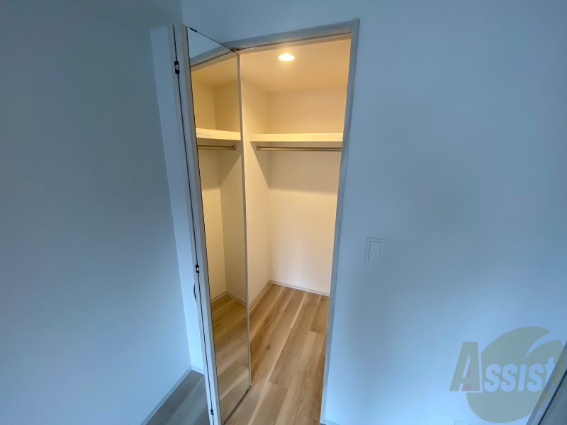 収納　収納もバッチリあるのでお部屋が片付きますよ！