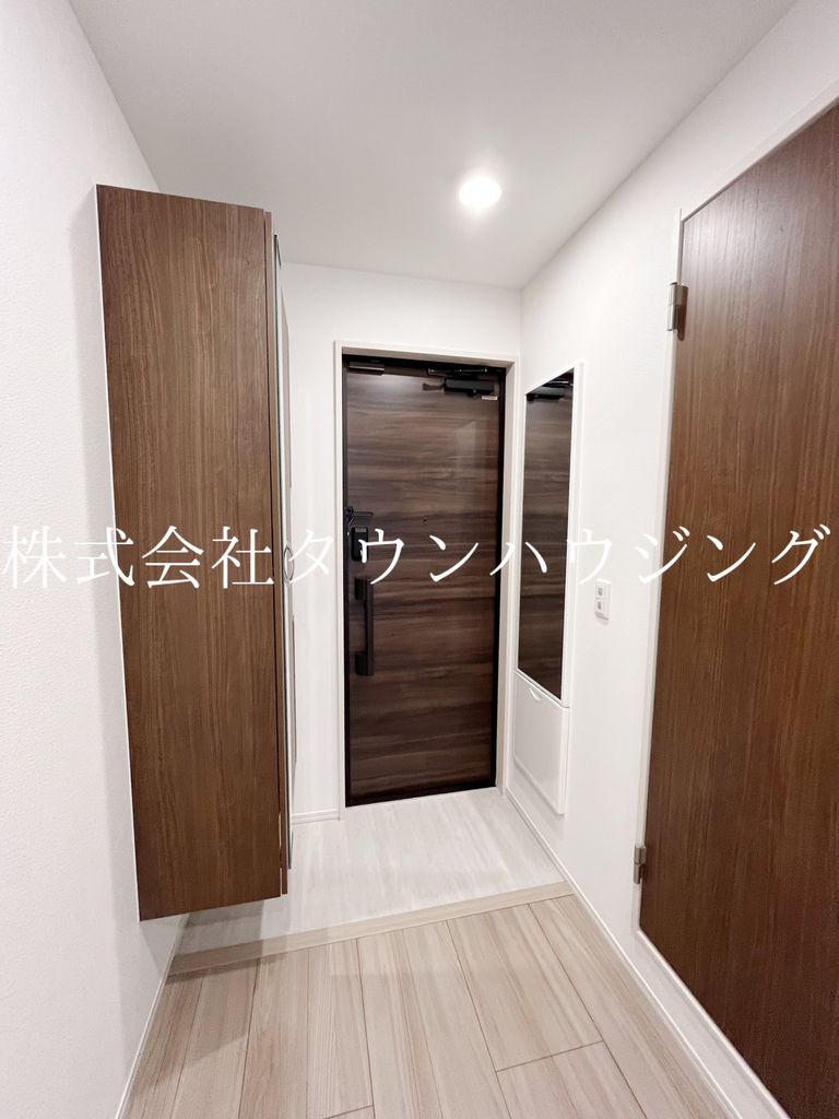 玄関　★タウンハウジング大井町店取り扱い物件★