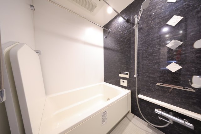 バス・シャワールーム　バス※別部屋参考写真