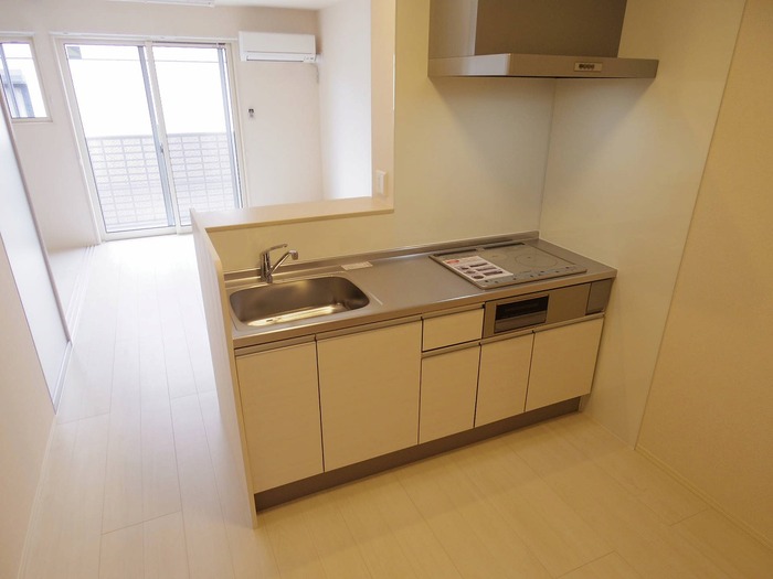 キッチン　対面式システムキッチン(3口IH     付)