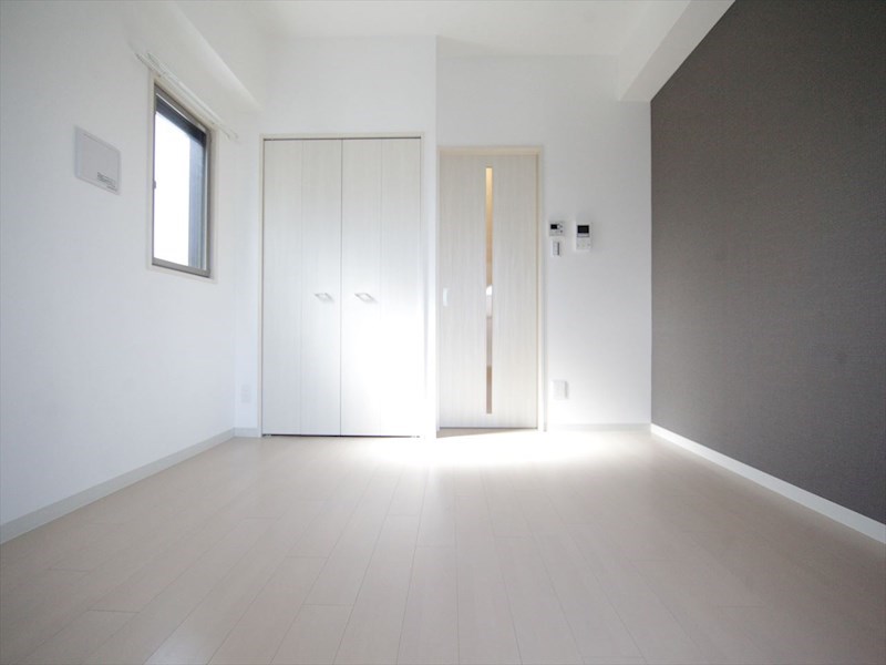 その他部屋・スペース　洋室8帖　クローゼット付（収納充実してます）