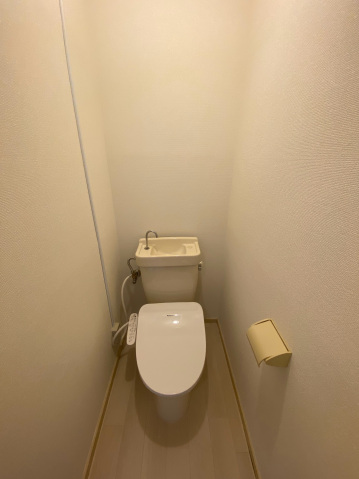 トイレ　ウォシュレット付のトイレ