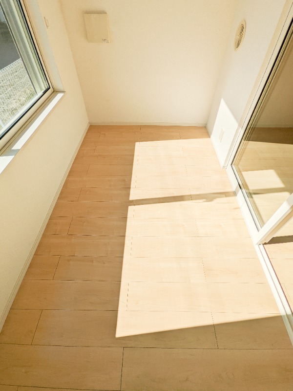 バルコニー　図面と現状に相違がある場合には現状を優先