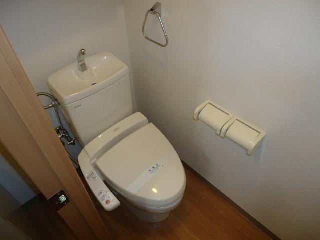 トイレ　シャワー付トイレ（イメージ）