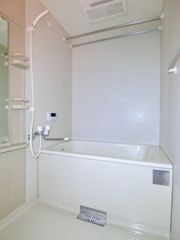 バス・シャワールーム　図面と現状に相違がある場合には現状を優先