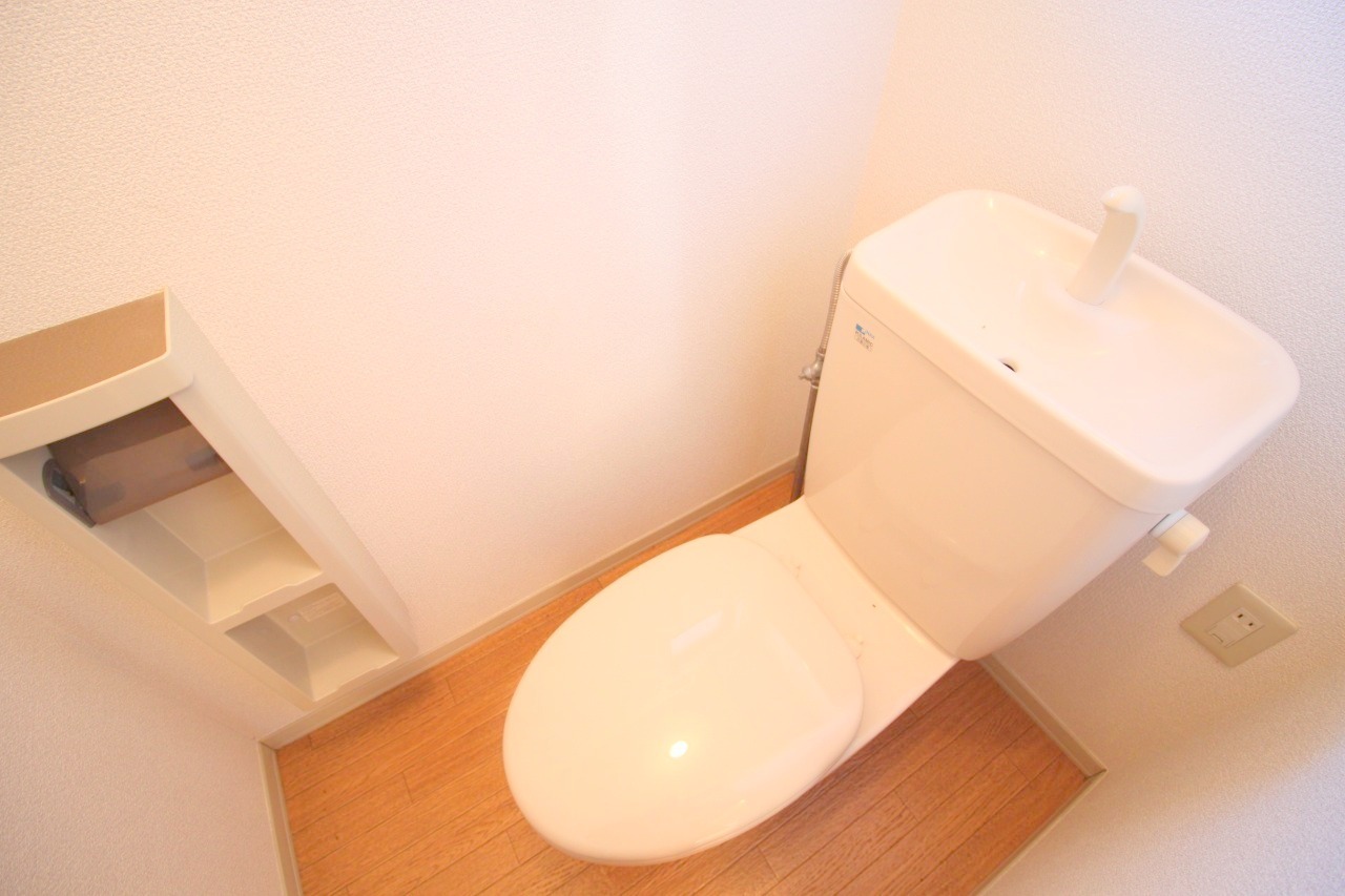 トイレ　☆もちろんバストイレ別です