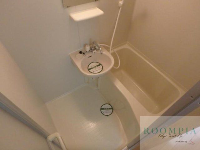 バス・シャワールーム　バス