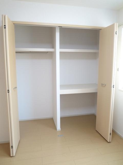 洗面設備　収納