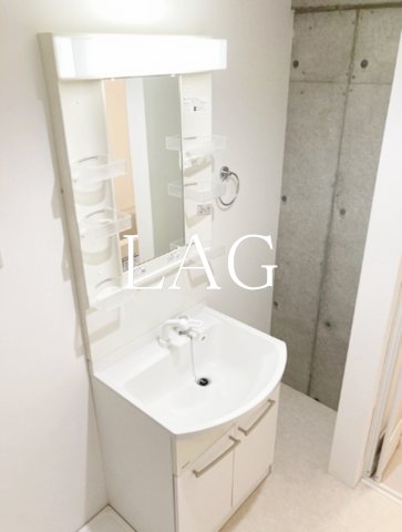 洗面設備　洗面台です。