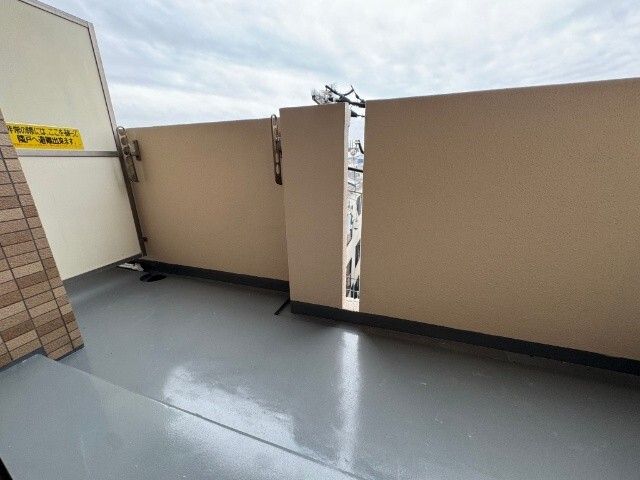 バルコニー　※写真は同タイプの別区画になります。