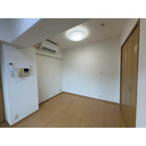 その他部屋・スペース　明るい色調の室内です