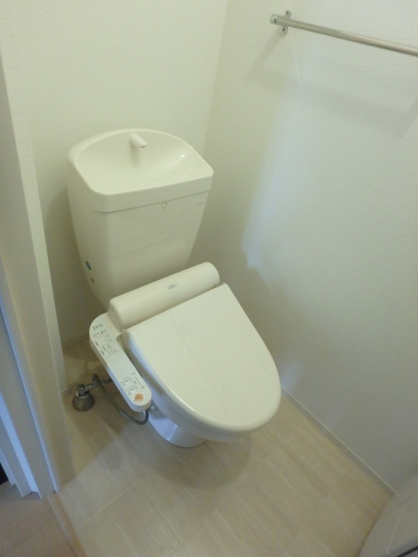 トイレ　図面と現状に相違がある場合には現状を優先