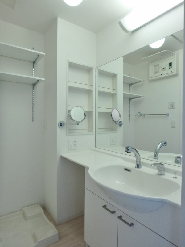 洗面設備　図面と現状に相違がある場合には現状を優先