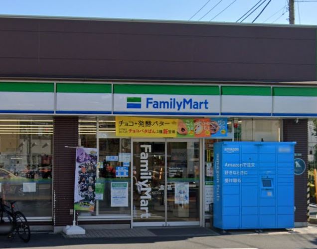 コンビニ　ファミリーマート 世田谷若林一丁目店（コンビニ）まで412m