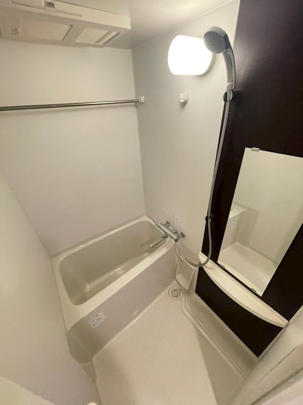 バス・シャワールーム　お風呂です