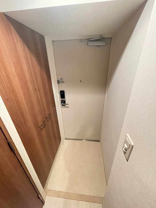 玄関　収納もある玄関です