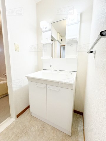 洗面設備　広い洗面スペースです★