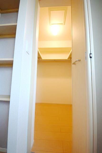 収納　★ウォークインクローゼット★