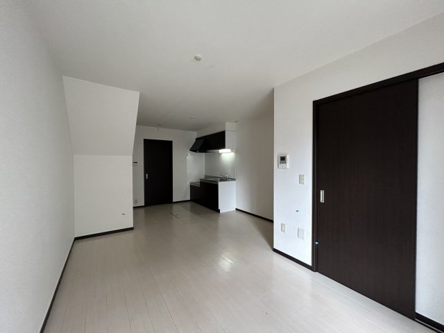 居室・リビング　※同物件別号室の写真になります