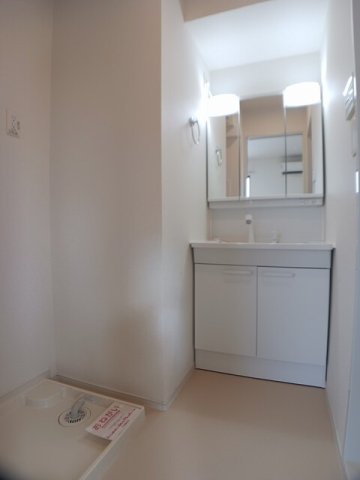 洗面設備　洗面所です