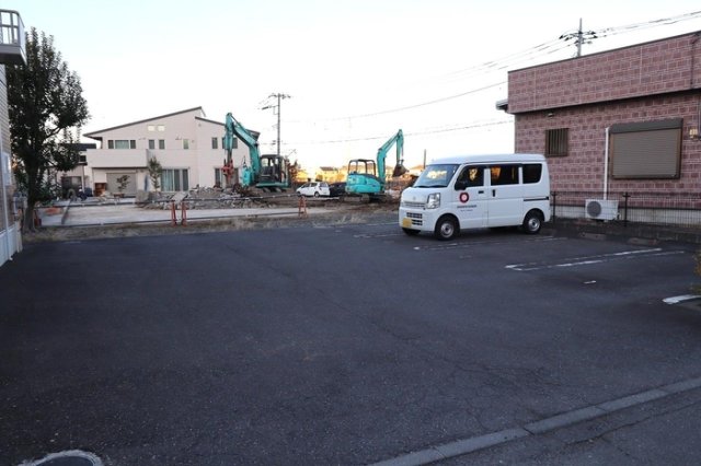 駐車場　駐車場