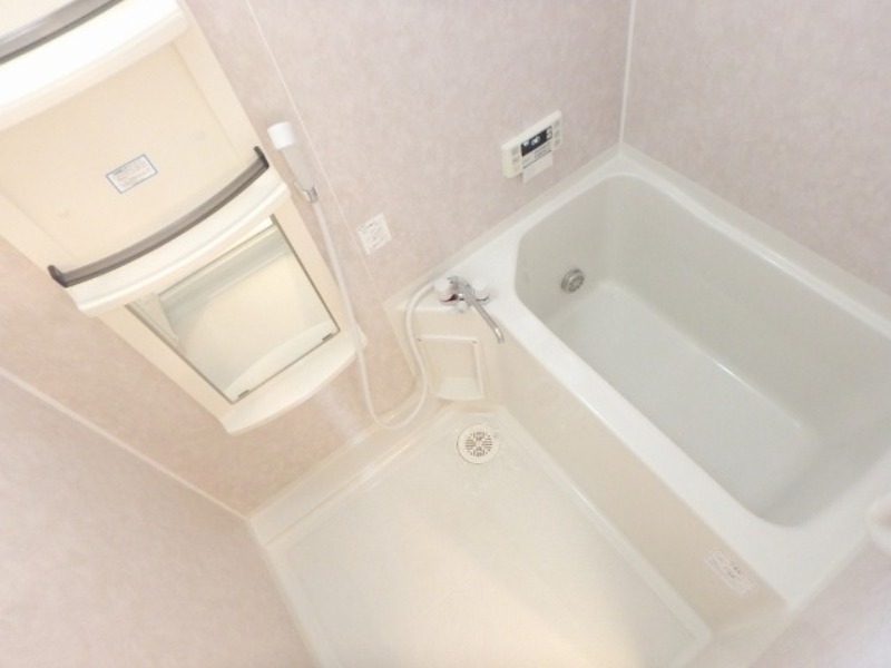 バス・シャワールーム　図面と現状に相違がある場合には現状を優先