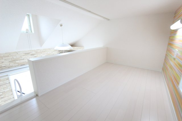 その他　同タイプ参考写真です。