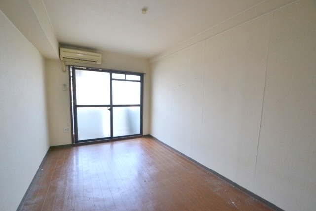 居室・リビング　広々リビング