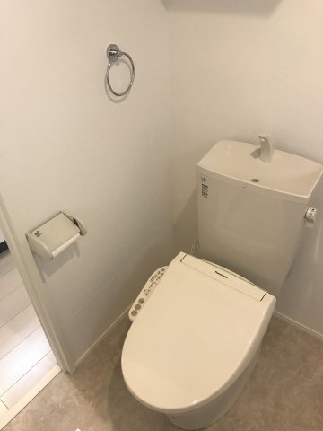 トイレ　参考写真