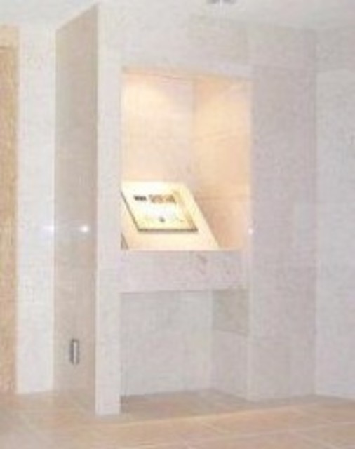 セキュリティ　オートロック完備