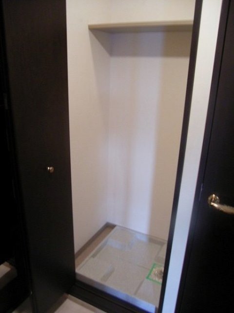 その他設備　室内洗濯機置場