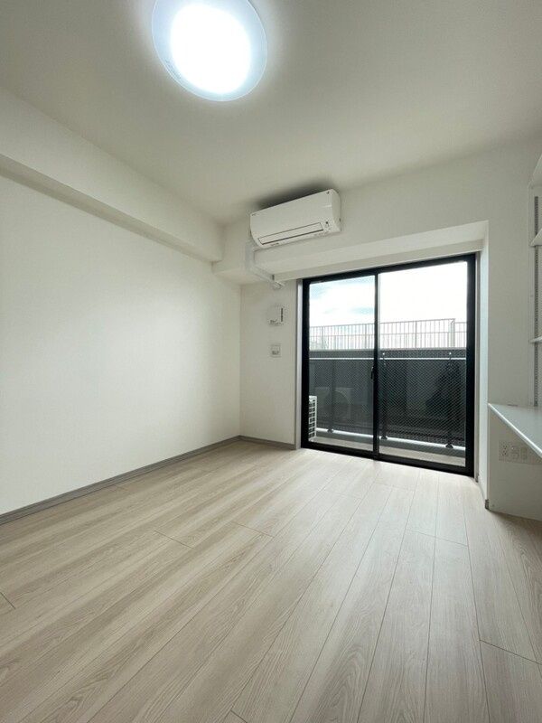 居室・リビング　ラグゼナ田端北　荒川区西尾久2