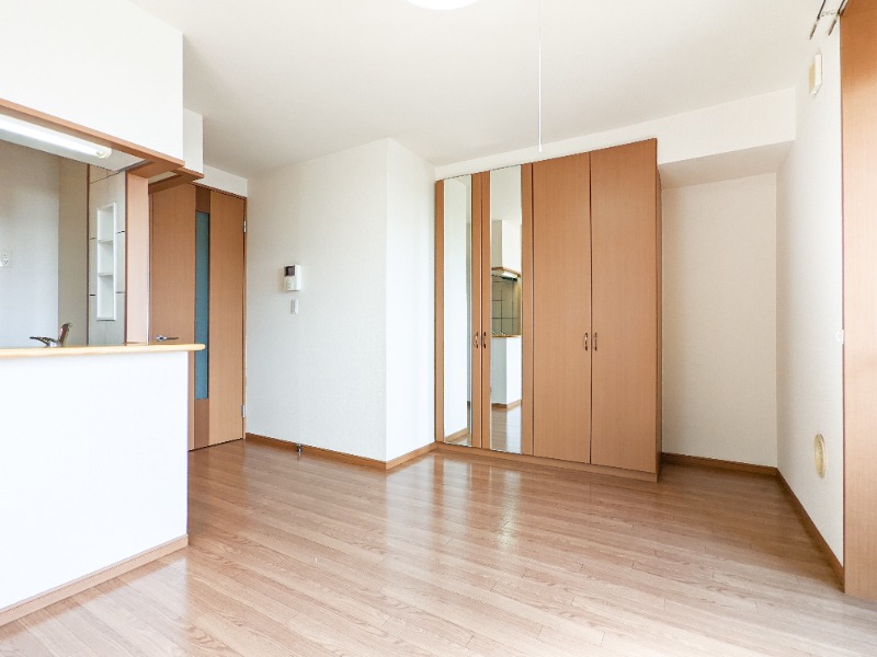 居室・リビング　図面と現状に相違がある場合には現状を優先