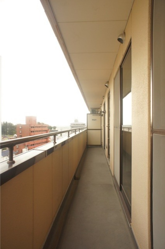 バルコニー　図面と現状に相違がある場合には現状を優先