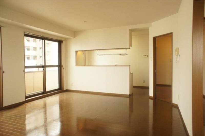 居室・リビング　図面と現状に相違がある場合には現状を優先