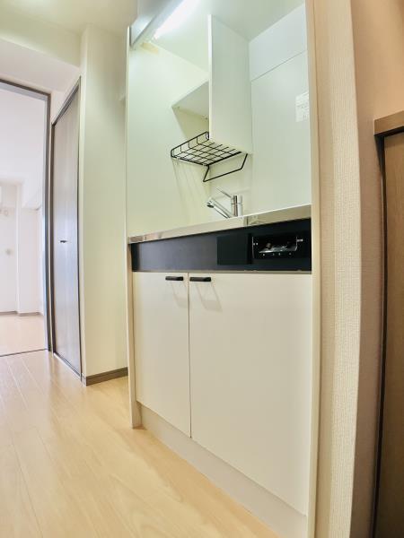 キッチン　コンパクトなキッチンで掃除もラクラク