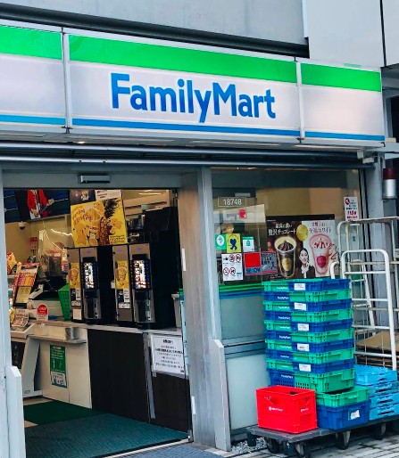 コンビニ　ファミリーマート リバーサイド隅田店（コンビニ）まで25m