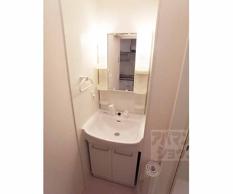 洗面設備　洗面所